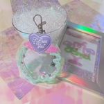 neon summer green 💚 缶バッジケース