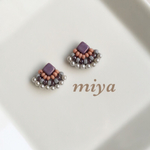 ピンクチェコガラスビーズ刺繍ピアス・イヤリング