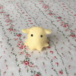 小さなメンダコちゃん フェルトマスコット (クリーム色)