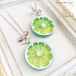夢色シトラスネックレス(ライムカラー)ステッチリボン(レジン/ハンドメイド/フルーツ/フェイクスイーツ/フェイクフード/食品サンプル)