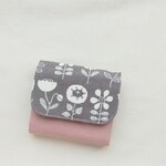 2つ折りのミニお財布【flower pattern】