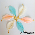 フェザーBlueのシンプルピアス  