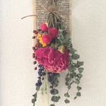 芍薬とユーカリのスワッグ
