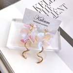 𝑺𝑨𝑳𝑬❣️スパンコール × クリアビーズ フェミニン ピアス