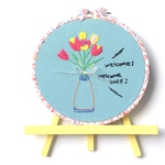刺繍枠で飾るウェルカムボード　チューリップ