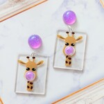 風船ガムのキリンさんピアス