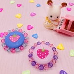 🆕［送料無料］2個 セット 苺 くるみボタン ブローチ レトロポップ 昭和レトロ ファンシー ゆめかわいい　yumekawaii kawaii ゆめかわ レトロ ストロベリー strawberry
