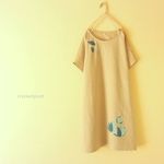 シルクスクリーンプリント。蓮の花のポンチョ。生成り×ブルー。【М】