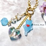 【再販♡】暗闇で光る✨クリオネコ🧊３way❓バッグチャーム　送料無料  レジン はこ猫 蓄光