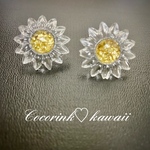 ♦︎NEW♦︎澄み渡るクリアなひまわり♡ピアス❇︎イヤリング🌸デート❇︎浴衣❇︎デイリー❇︎女子会💕金属アレルギー対応❇︎サージカルステンレス316L