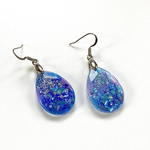 キラキラしずくのピアス　レジン