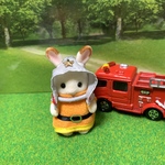 ponberry様専用オーダー商品 シルバニア　パイロットさん　消防士さん　レスキュー隊員さん