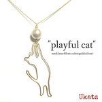 "playful cat"ネックレス