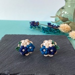 ぷっくりお花のタティングピアス-青紫陽花-