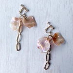 カフェオレの花びら イヤリング　　　ピアス変更OK