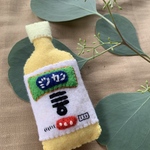 ミツカン酢のブローチ