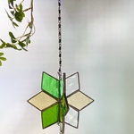 クリスタル☆星のステンドグラス オーナメント〜green &yellow〜