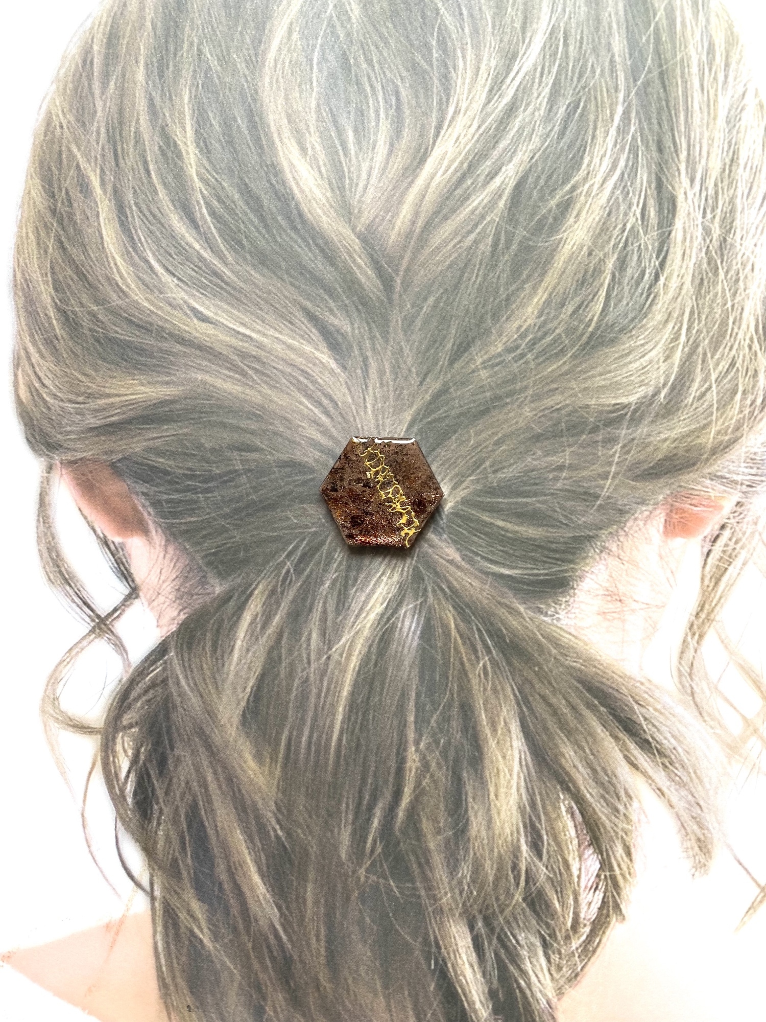 ブラウン ニュアンスアート ゴールドライン レジンヘアゴム 大人