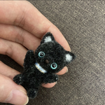 二足歩行　ブルーアイモコモコ黒猫ちゃん　モールアート　モールベア 