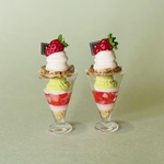【再販】ピスタチオと苺のミニチュアパフェ