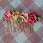 レース糸🌼ヘアコーム＊小さい花モチーフ