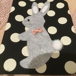 ★灰色のうさぎアップリケの水玉ポーチ★