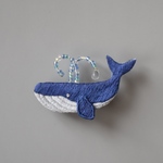 ★ご注文分★クジラの手刺繍ブローチ