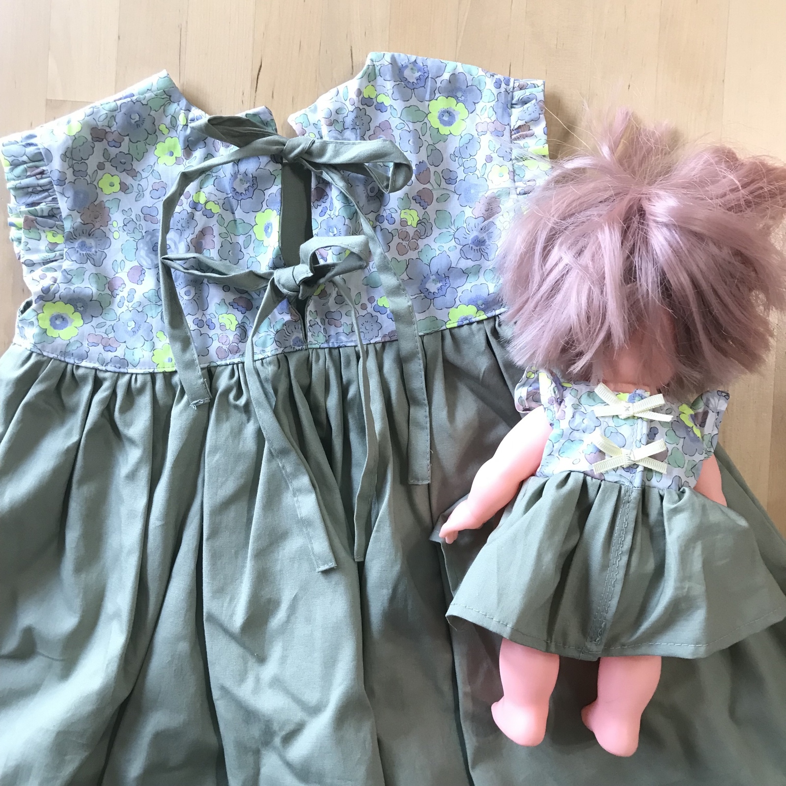 人形服 お子様とメルちゃんのお揃いリバティワンピース ♡ - nano.nano