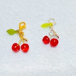 夏でも可愛いさくらんぼ🍒のマスクチャーム　サクランボ🍒