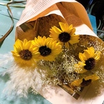 1番人気🌻★夏に人気の枯れないdryflowerひまわりbouquet❤︎summer giftにお勧め❤︎shabbyなパンパスグラスで大人の雰囲気⭐︎★⭐︎