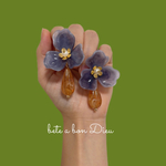 flower大ぶりピアス　ブルー×オレンジ