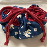 ❁✿✾送料無料  ✾✿❁︎ お弁当包み お弁当袋 四角い巾着 保冷保温機能 うさぎ プレゼント ギフト 大人可愛い