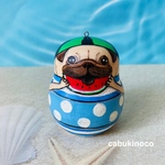 スイカパグちゃん(水玉浮き輪)