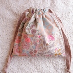 リバティ　パッチワーク　巾着袋　🌷🌸