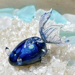 U568　宇宙を宿すガラスのウミウシ［金魚］