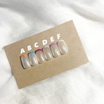 オーロラフレンチネイル