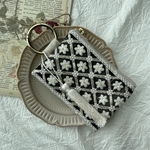 カラビナ付刺繍リボンポーチ