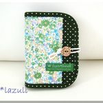爽やかなお花達とグリーンドットのカードケース／c-247