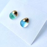 ガラスの金彩カボションピアス