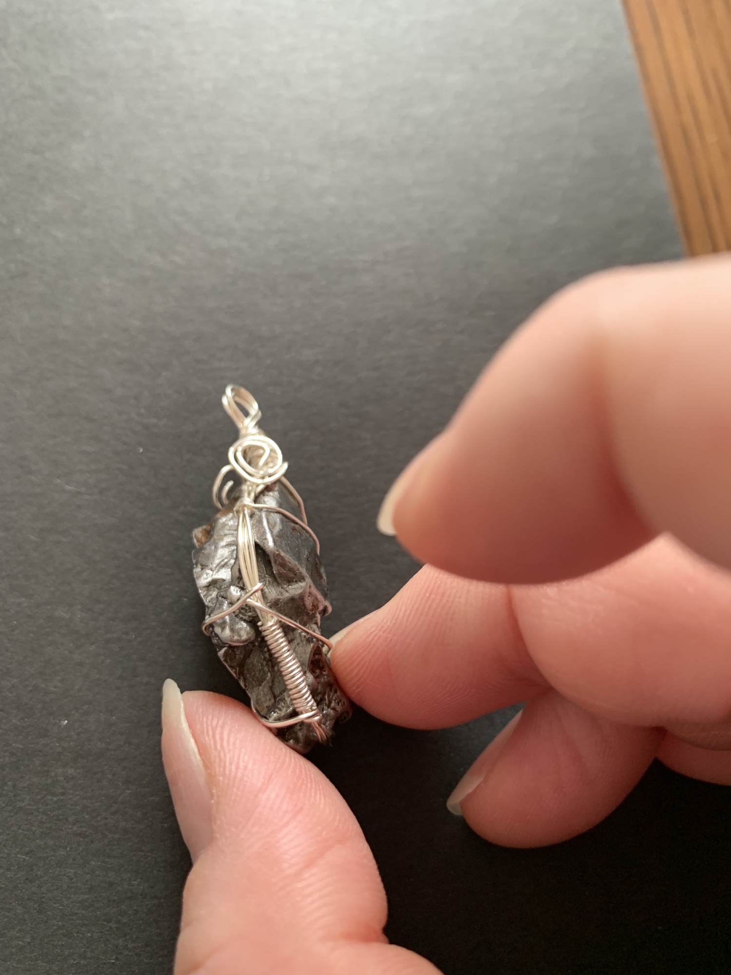 52.希少隕石カンポデルシエロペンダントトップ - JAD672