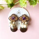 【ベージュ】 花の刺繍ピアス(イヤリング) 