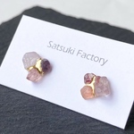 スピネルの原石ピアス