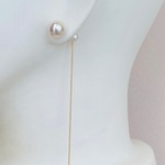 2WAY チェーンが揺れるパールキャッチ