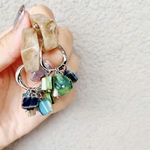 淡水シェルのじゃらじゃらピアス