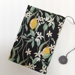 文庫本　リバティ プリント使用　ブックカバー　*　レモン・ブロッサム  Lemon Blossom