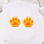 べっこう飴のような肉球ピアス🐾(樹脂ピアス)