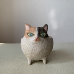 ちょびひげ族豆鉢　ミケ猫