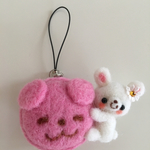 マカロンにぎゅっ♡ウサちゃん  ストラップ