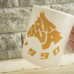 [UMA ]ビッグロゴの マグカップ(マットゴールド)