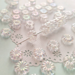 ビーズ 50個 花 フラワー ドーナツ ロンデル 8mm オーロラ加工 アクリル クリアＡＢ